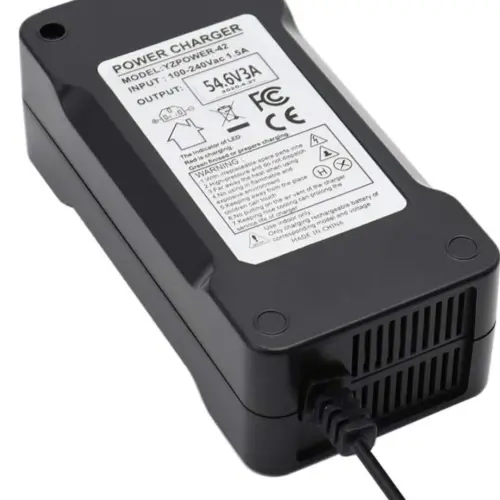Cargador rápido de batería de 54.5 V y 3 A para baterías de litio de 48 V.'s photo #1