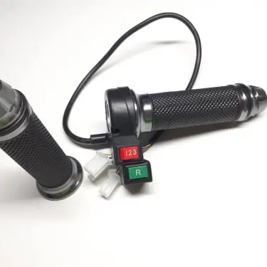 Puño de vehiculo electrico's photo #1